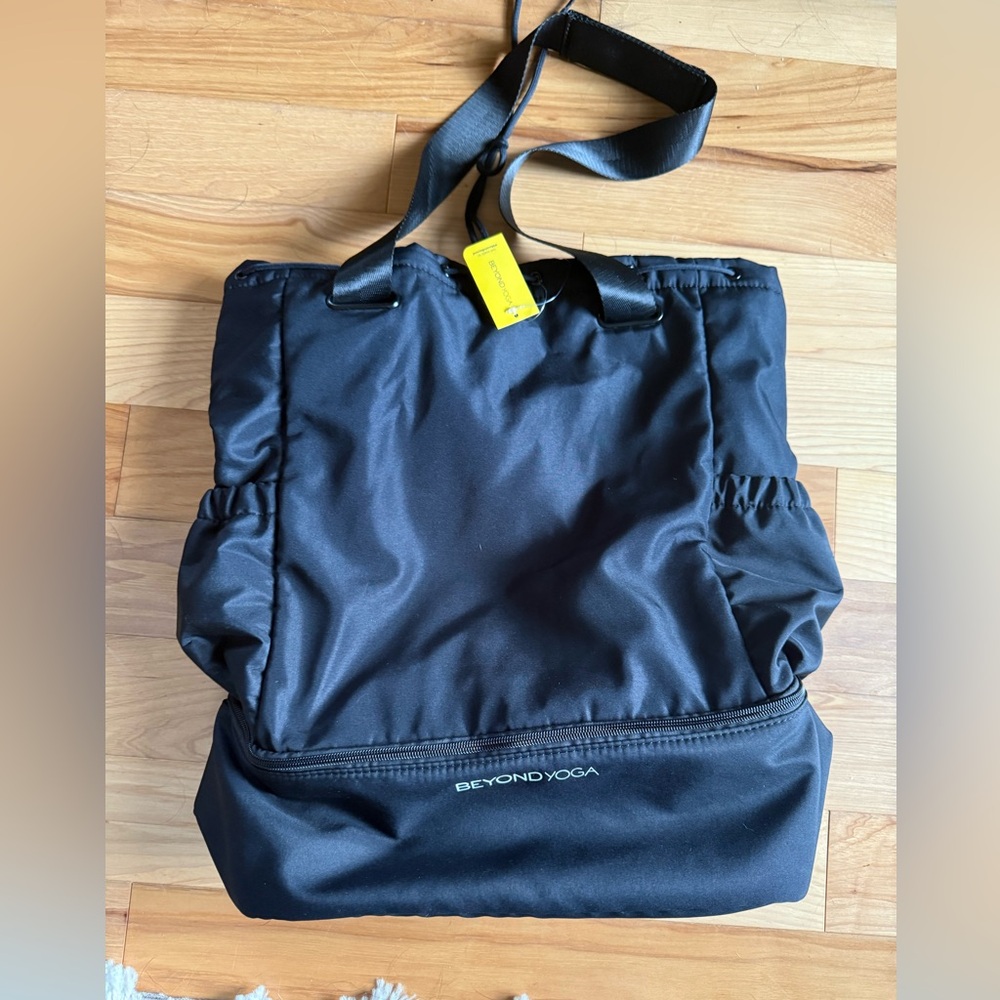 Beyond yoga bag. NWT